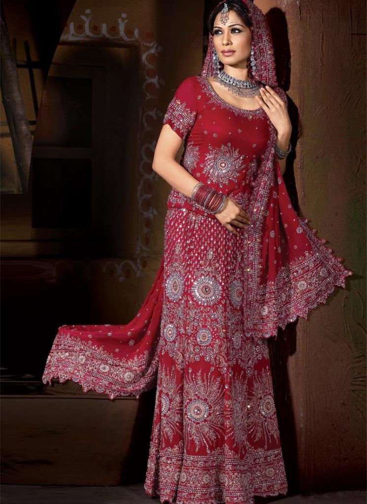 Pakistani Wedding Guest Dresses Photos