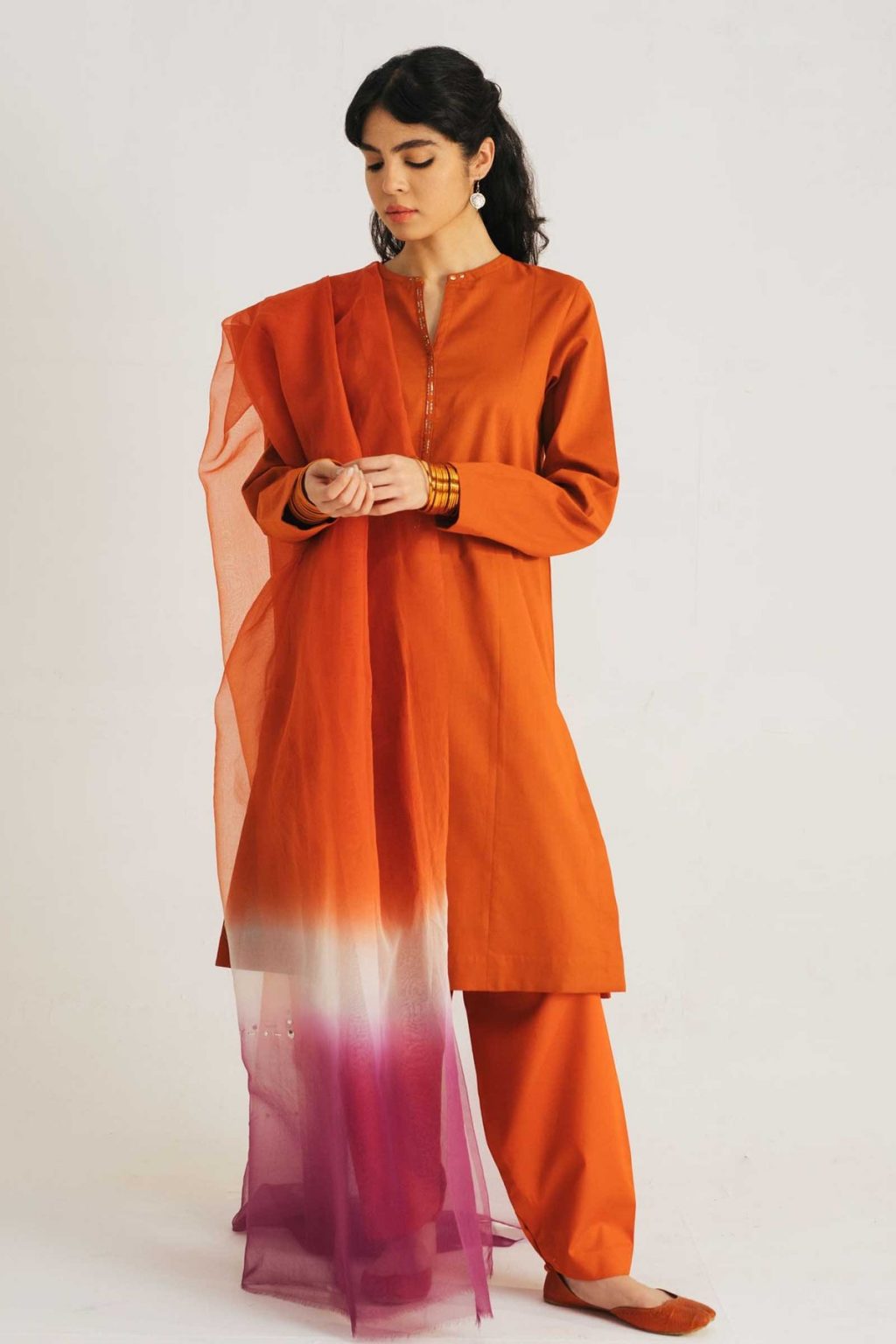 zara shahjahan red suit