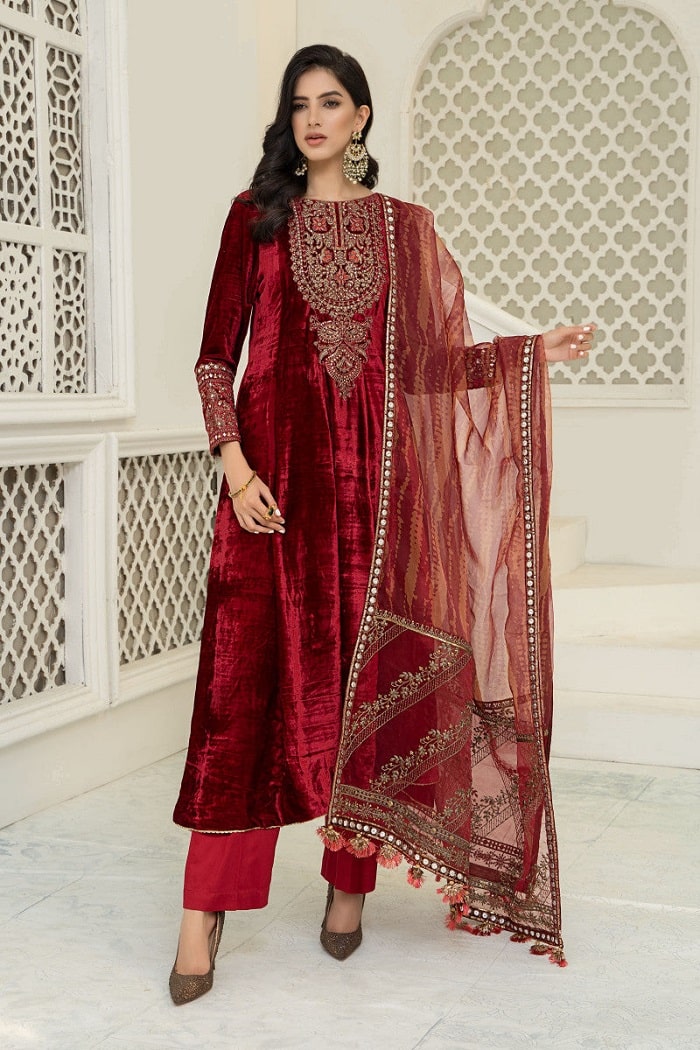 Maria B Sale 2024 Lawn Dresses Upto 50% Off With Price