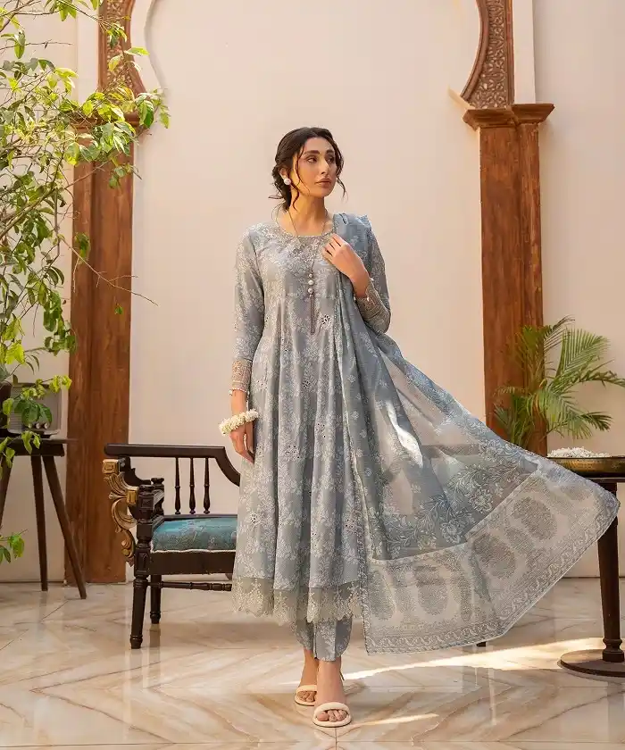 Sitara Studio Azadi Sale