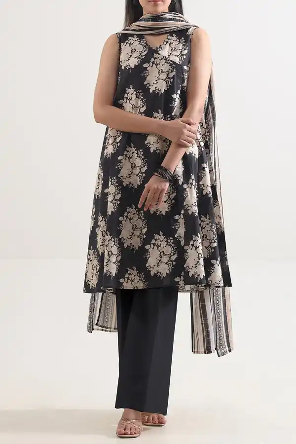 Saya Lawn Collection